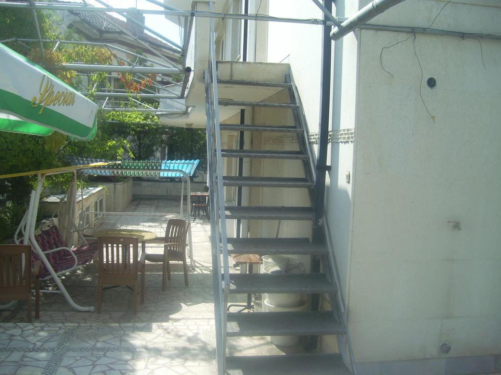 Family Hotel George Svilengrad Quarto foto
