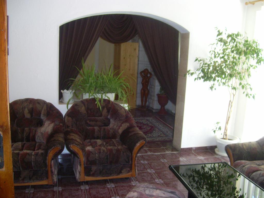 Family Hotel George Svilengrad Quarto foto