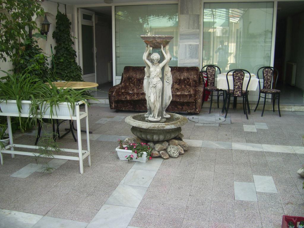 Family Hotel George Svilengrad Quarto foto
